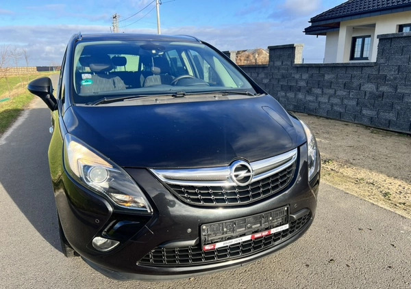 Opel Zafira cena 28500 przebieg: 171000, rok produkcji 2012 z Jarocin małe 46